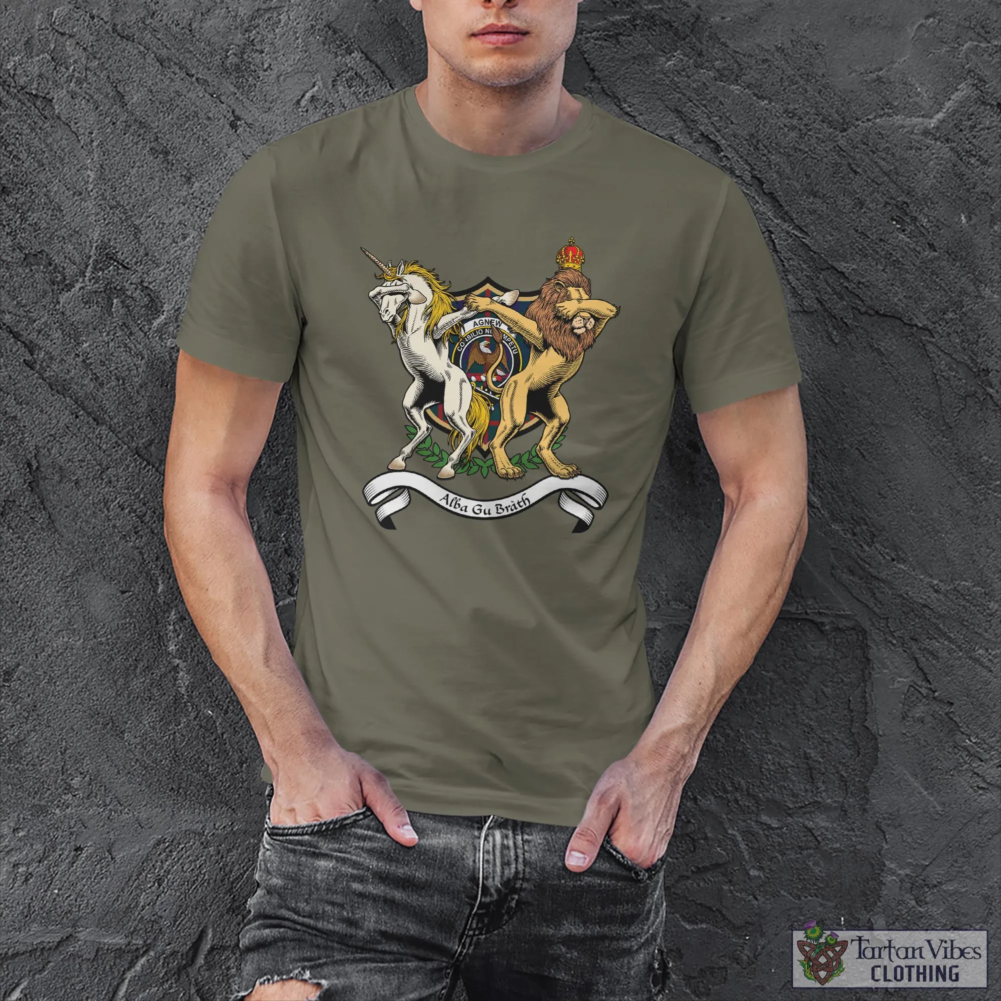 Agnew Modern Family Crest Cotton Men's T-Shirt with Scotland Royal Coat Of Arm Funny Style