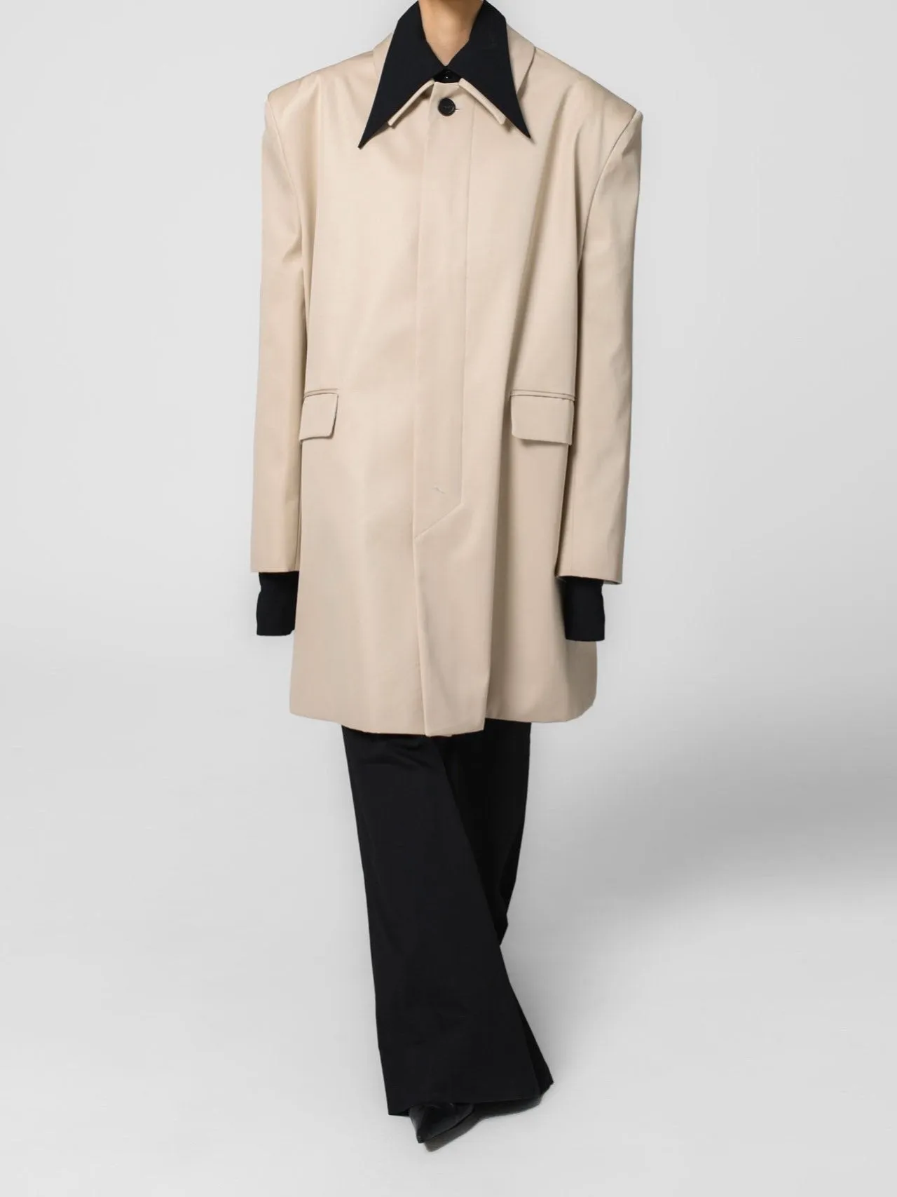 PADDED SHOULDER OVERSIZED GABERDINE COTTON COAT