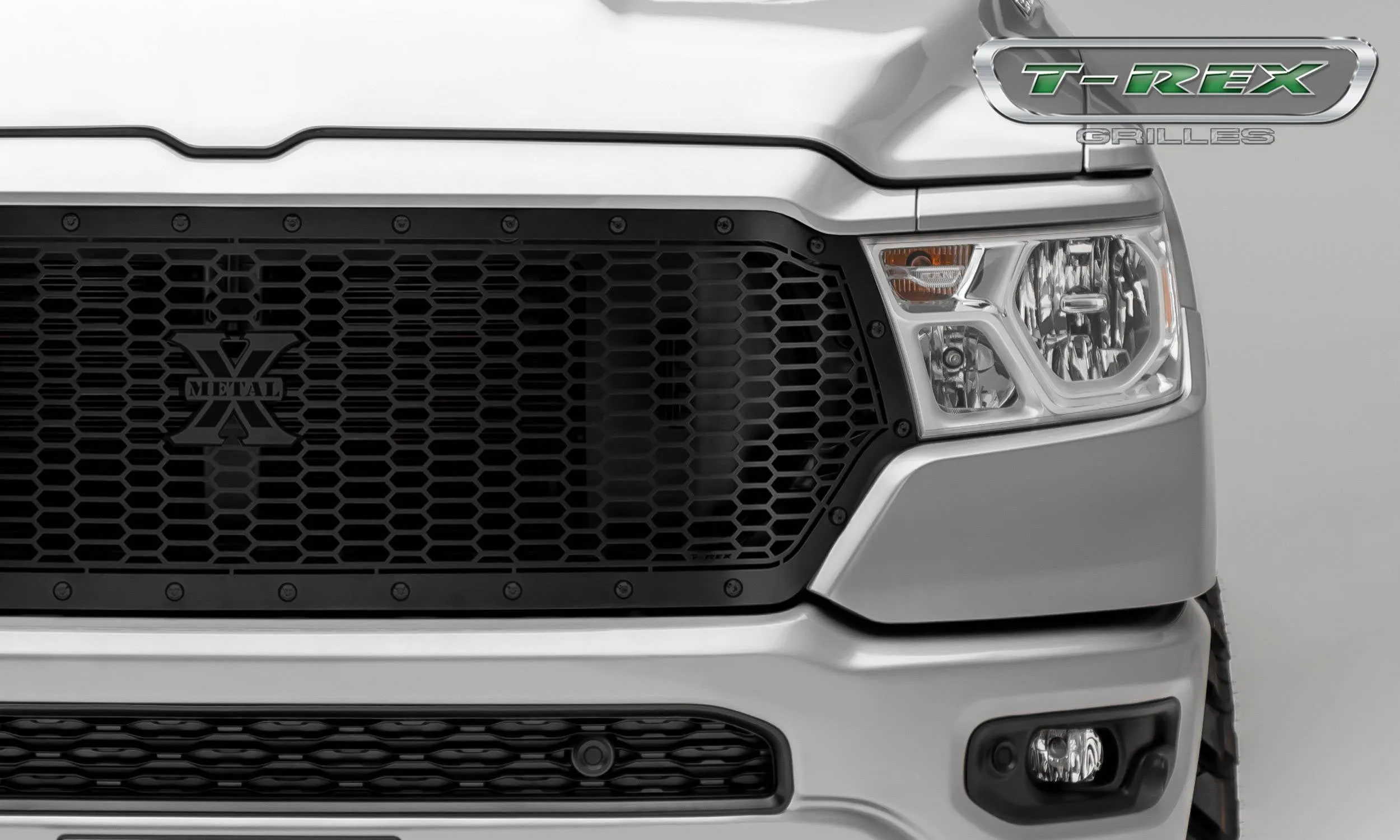 T-REX Stealth Laser X 1 Piece Grilles - Powdercoat - 2019 Ram 1500