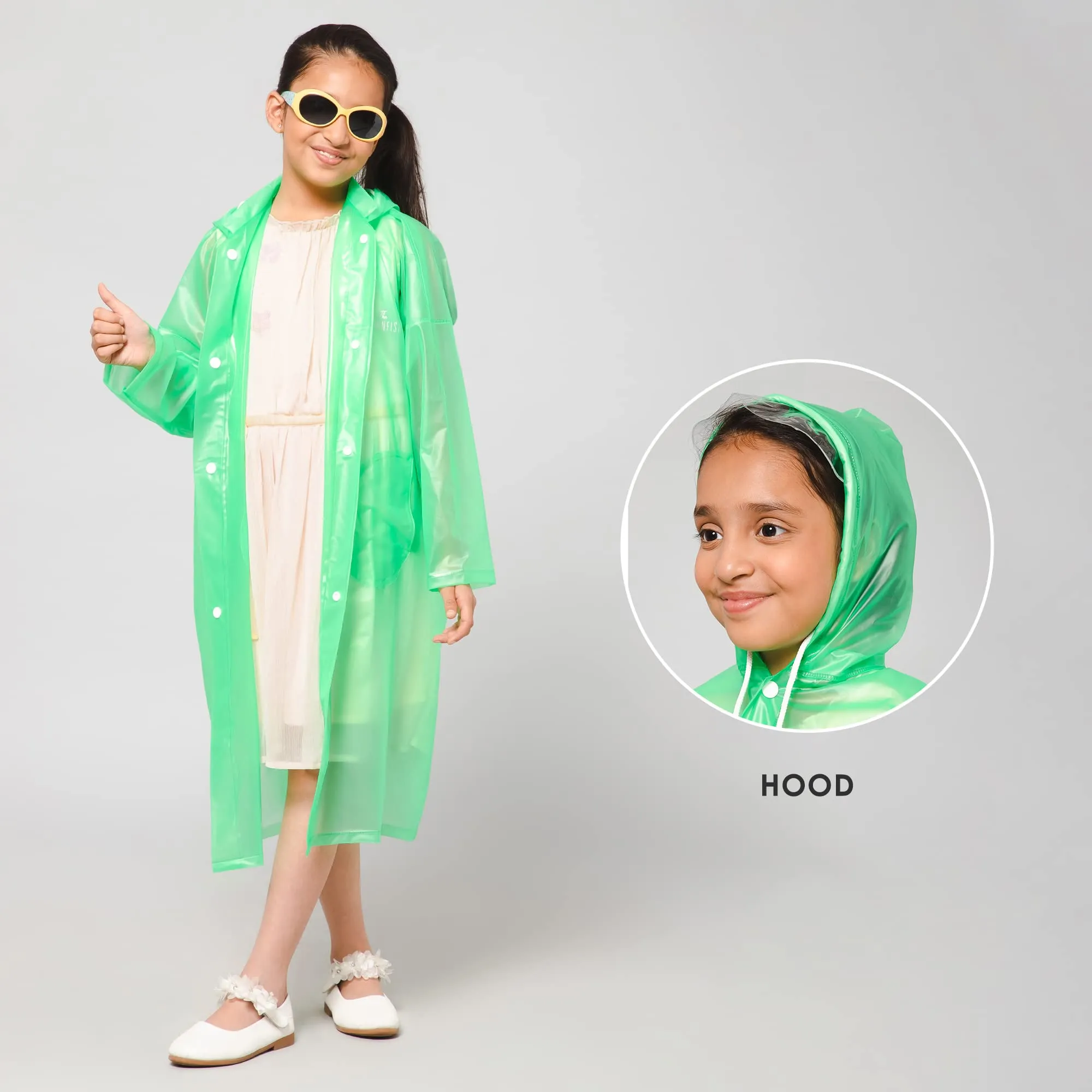 THE CLOWNFISH Wet & Wild Series Unisex Kids Waterproof Single Layer PVC Longcoat/Raincoat with Adjustable Hood. Age-5-6 Years (Fluoroscent Green)