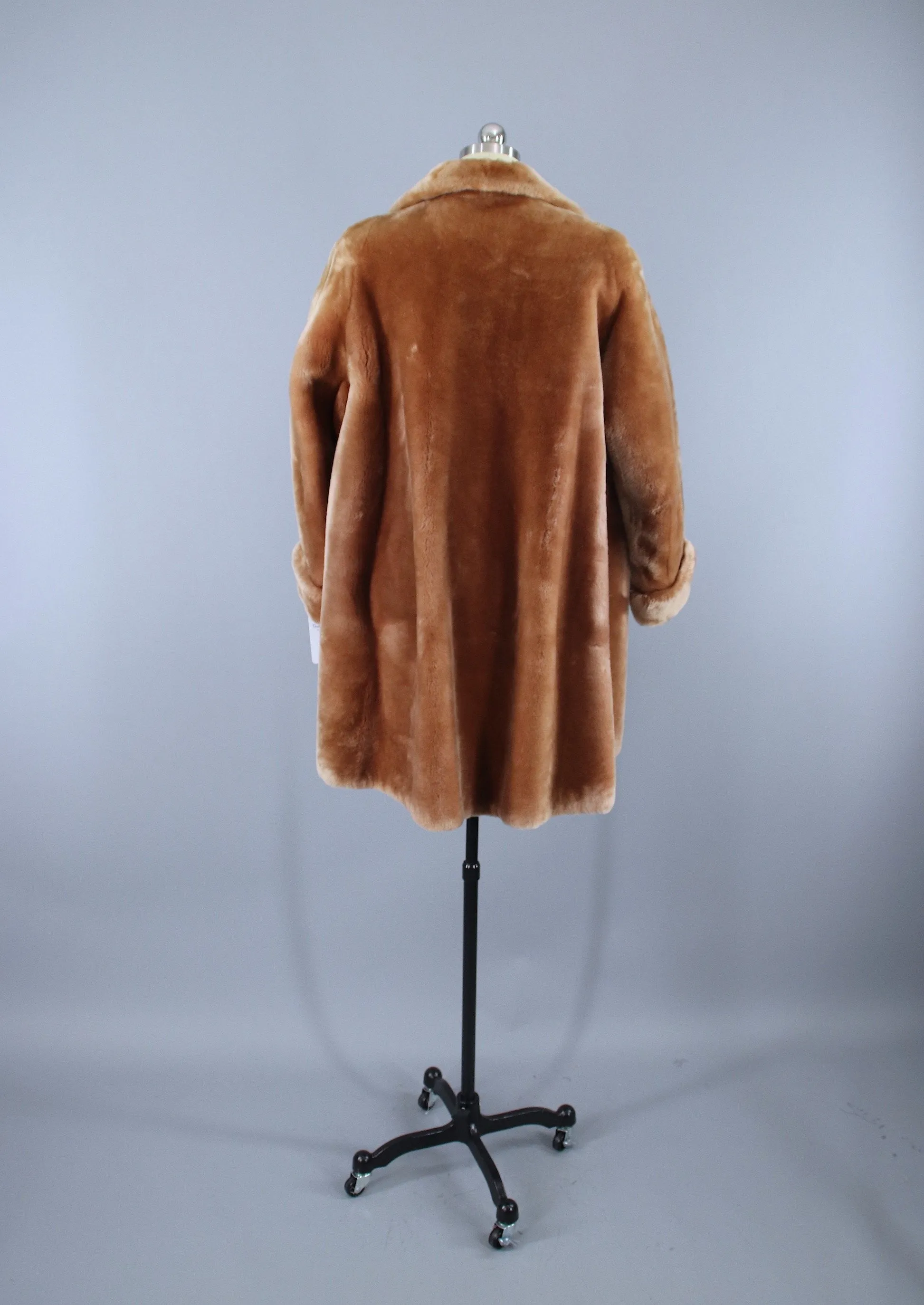 Vintage 1950s Caramel Tan Mouton Sheared Lamb Fur Coat