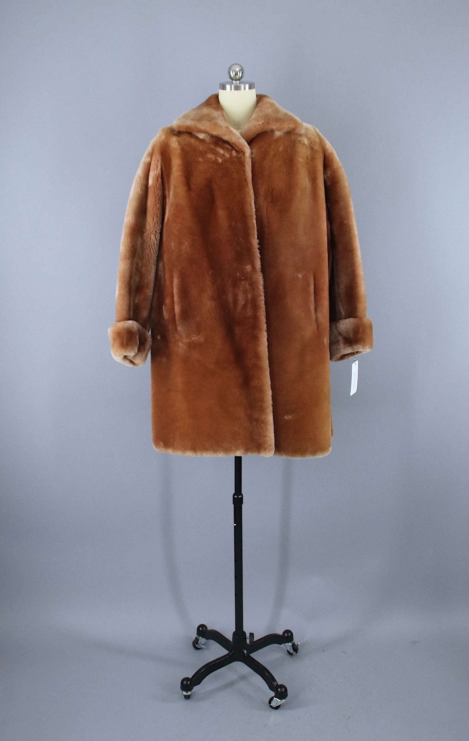 Vintage 1950s Caramel Tan Mouton Sheared Lamb Fur Coat