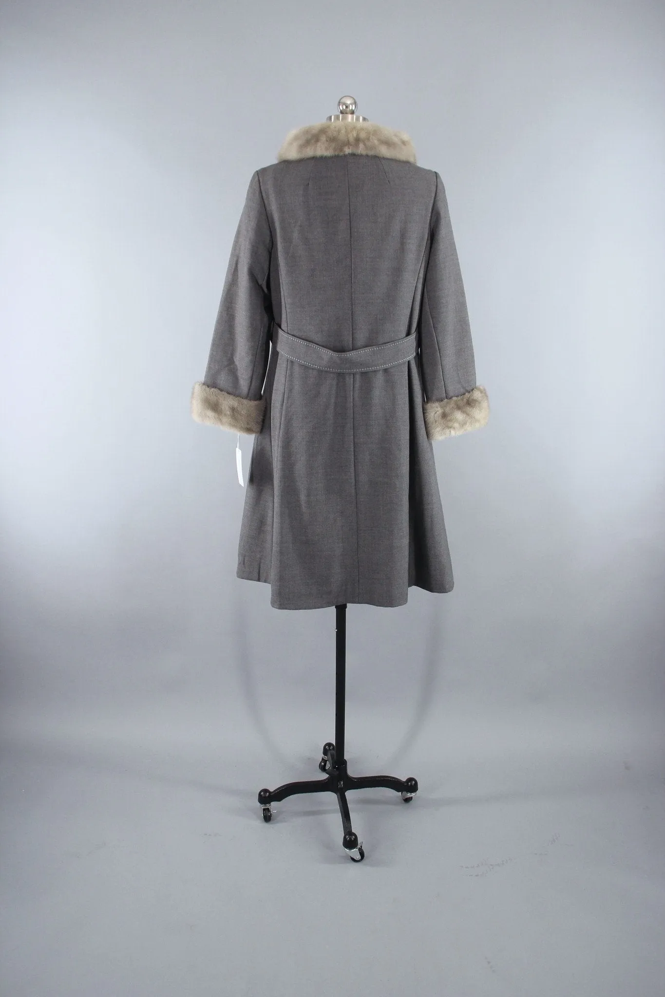 Vintage 1960s Holly Poplin Grey Wool Coat with Fur Trim